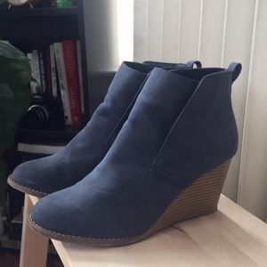 Nautica Suede Wedge Booties